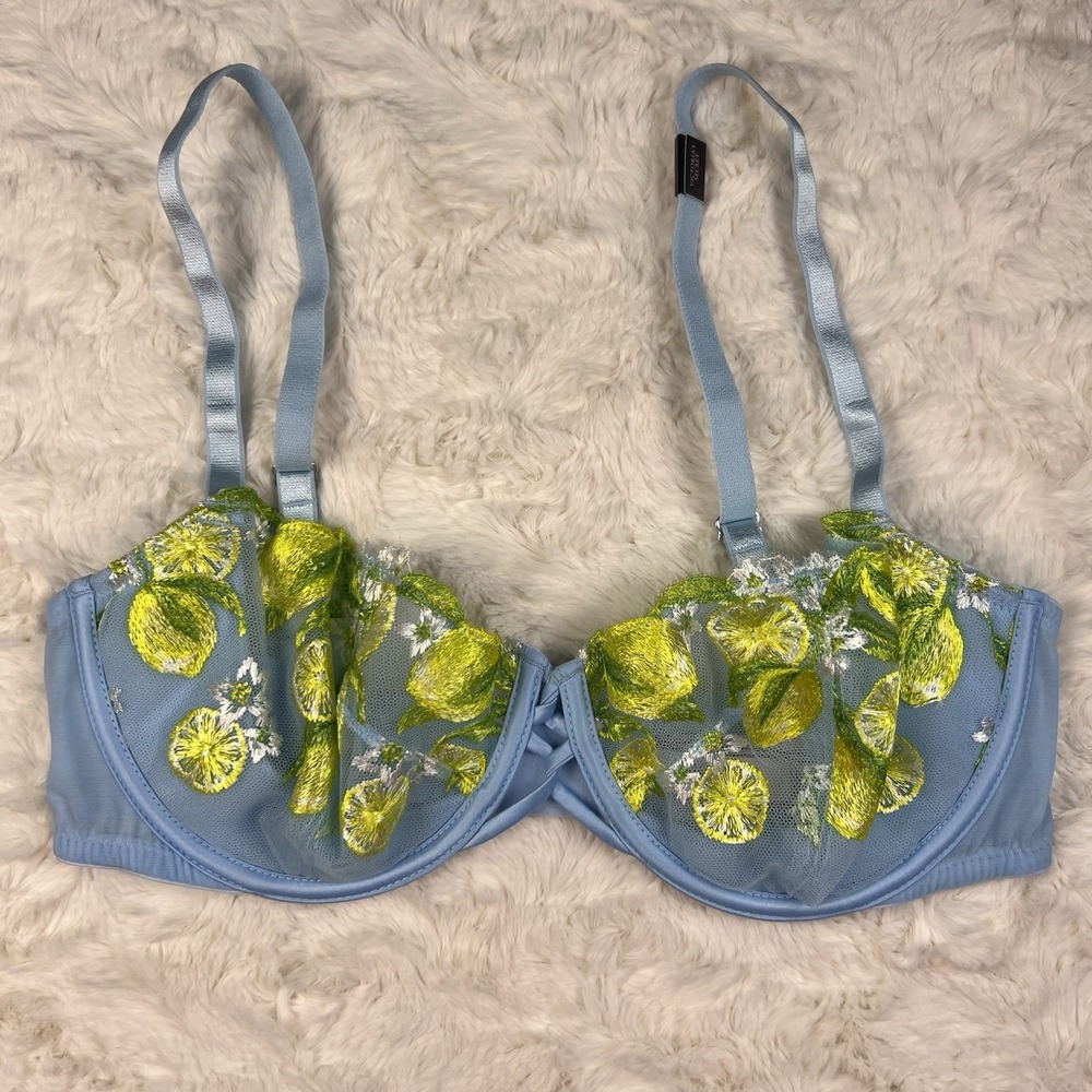 Victoria's Secret Dream Angels Blue Lemon Embroidery Unlined Uplift Sling Bra32C
